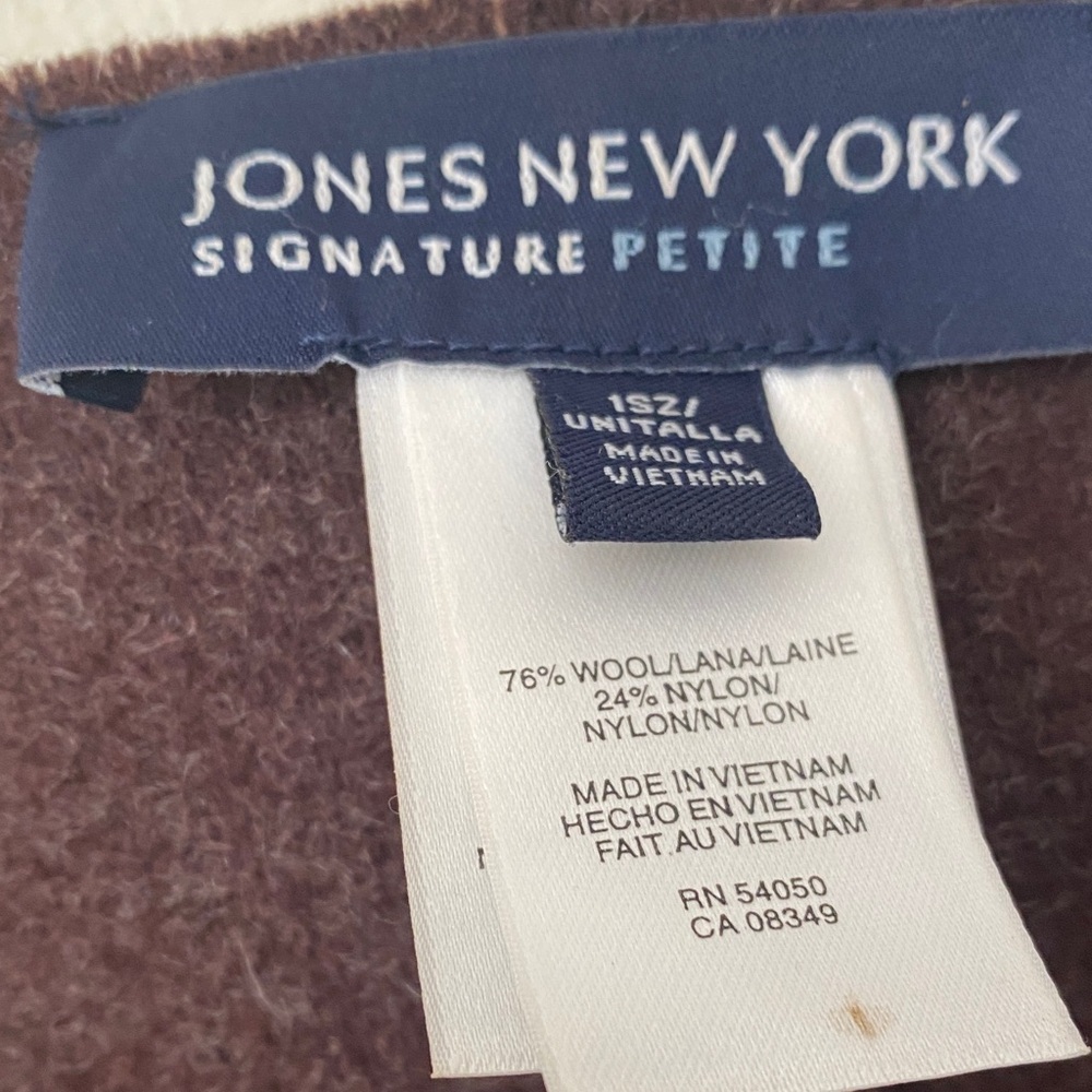 Jones New York Leopard Print Poncho - Picture 3 of 4